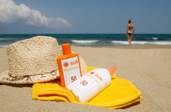 Safe Sun Tanning: Minimizing Skin Damage with Smart Strategies Safe Sun Tanning: Minimizing Skin Damage with Smart Strategies