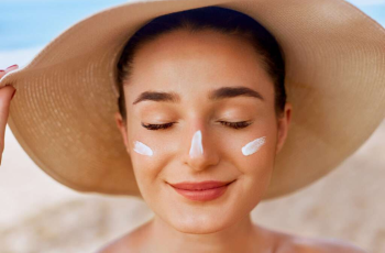 6 Common Situations Where Your Skin Still Needs SPF