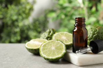 Exploring Bergamot Oil: Skincare Benefits and Sun Sensitivity Risks