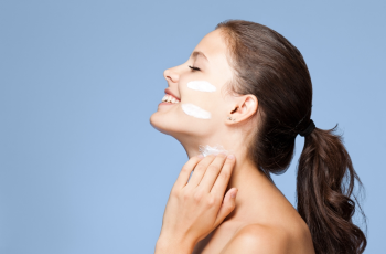 Skin Cycling: A Smarter, Gentler Approach to Skincare Routine