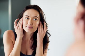 Sagging Skin: Causes, Treatment Options, and How to Keep Your Skin Firm Sagging Skin: Causes, Treatment Options, and How to Keep Your Skin Firm