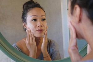 Complete Skincare Guide for Aging Skin: Morning and Night Routine