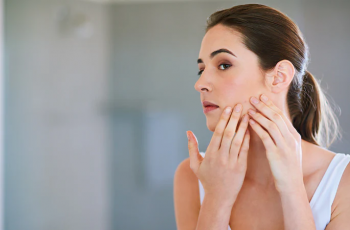 How to Reduce Enlarged Pores: Myths, Truths, and Skincare Tips