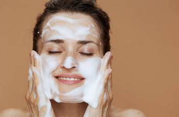 How to Reduce Sebum Production from the Inside Out