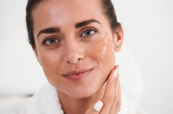 AHAs vs. BHAs: What to Use for Smoother Skin