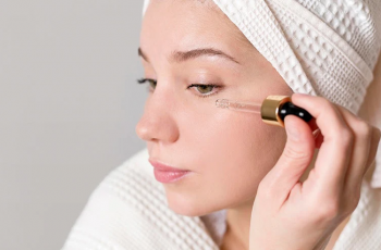 The Right Way to Use Salicylic Acid in Your Routine (Without Over-Stripping Your Skin)