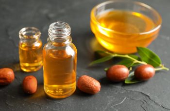 Tamanu Oil for Acne-Prone Skin: Benefits, How to Apply, and What to Avoid Tamanu Oil for Acne-Prone Skin: Benefits, How to Apply, and What to Avoid