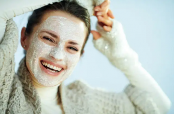 Cold Weather Skincare Tips to Keep Your Skin Glowing Cold Weather Skincare Tips to Keep Your Skin Glowing