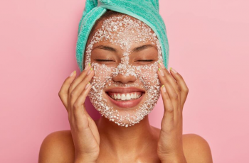 Lactobionic Acid: The Gentle Exfoliant Perfect for Sensitive Skin Lactobionic Acid: The Gentle Exfoliant Perfect for Sensitive Skin