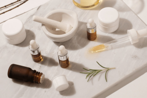 Optimize Skincare: Night Vitamin C, Morning Niacinamide Routine