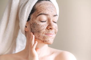 Exfoliation vs. Desquamation: What’s the Difference?