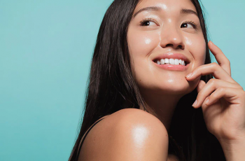 Easy Ways to Achieve Healthy, Luminous Skin from the Inside Out Easy Ways to Achieve Healthy, Luminous Skin from the Inside Out