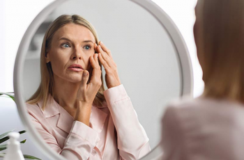 The Truth About Free Radicals: A Deep Dive Into Skincare
